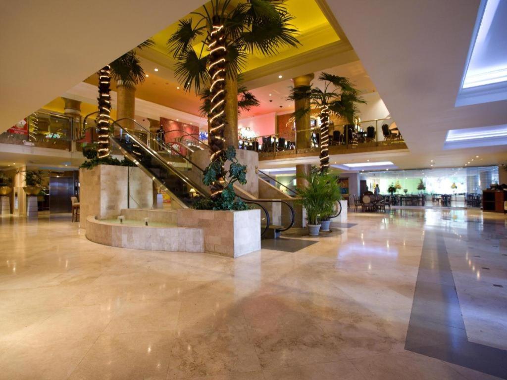 Veneto Hotel & Casino Cidade do Panamá Exterior foto Lobby